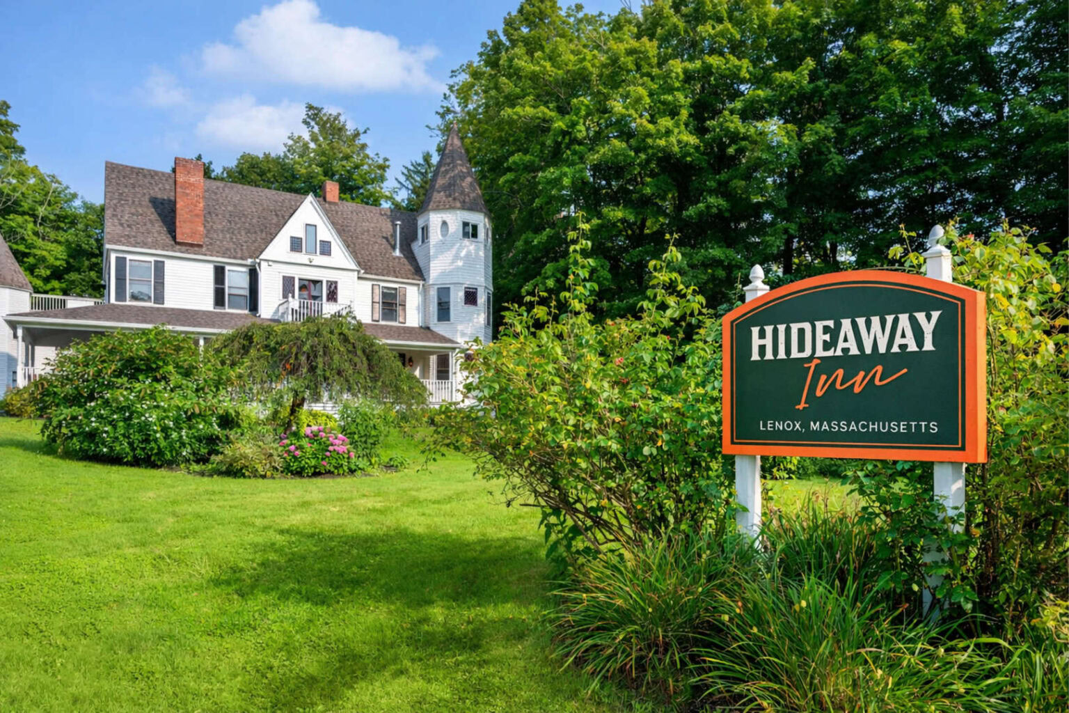 Hideaway Hideaway Inn Lenox | Hotel in Lenox, MA | Berkshires Stay